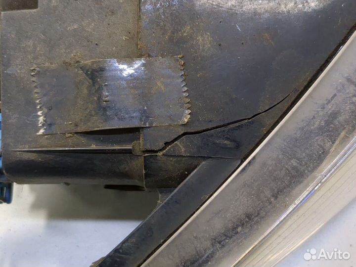 Фара противотуманная Ford Cougar, 2001