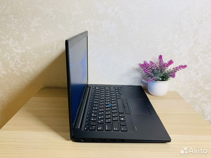 Мощный ультрабук (I5/ 8гб/ SSD)