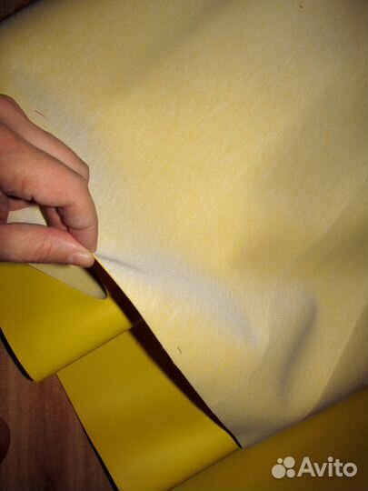 Дерматин - кожзаменитель. Кусок -4 метра