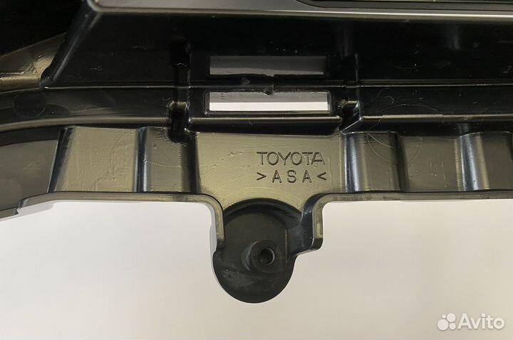 Решетка в сборе Toyota Camry 75