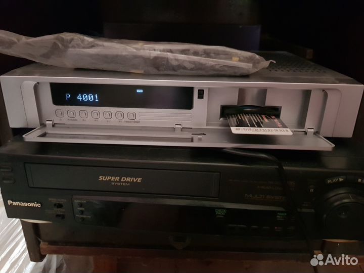 Спутниковый ресивер humax hdci-2000 отл. состояние