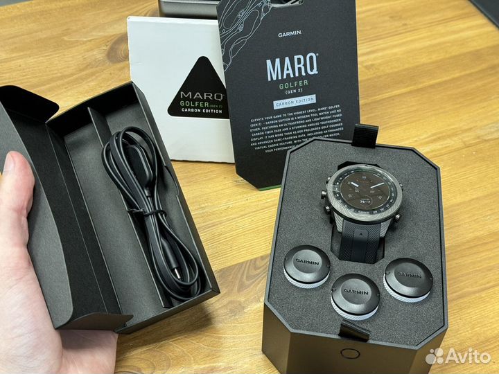 Новые Garmin Marq Golfer (Gen 2) Carbon Edition