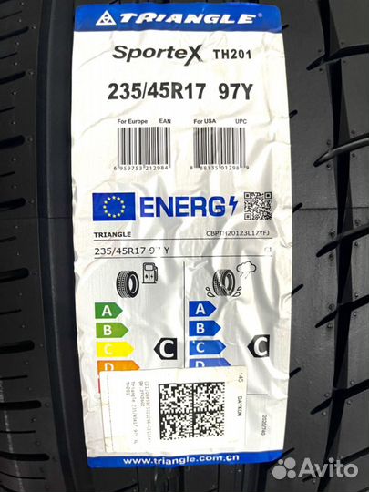 Triangle TH201 235/45 R17 97Y