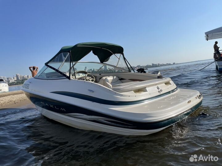 Продам катер Maxum 1900 sc