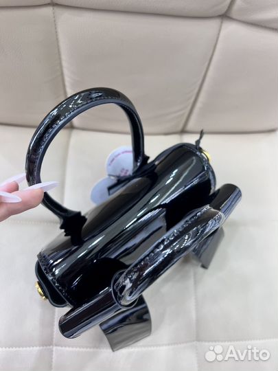 Сумка pinko лакированая с бантом