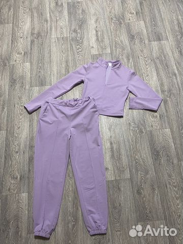 Спортивный костюм женский