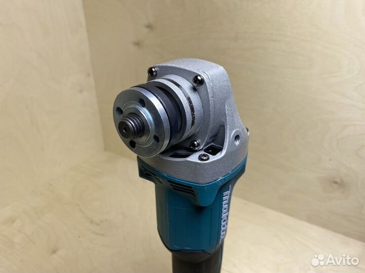 Аккумуляторная ушм болгарка Makita 125 мм