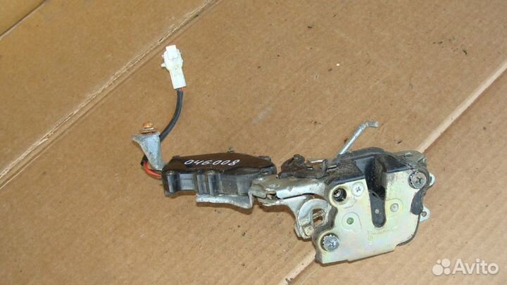 Замки дверей Suzuki vitara 92г