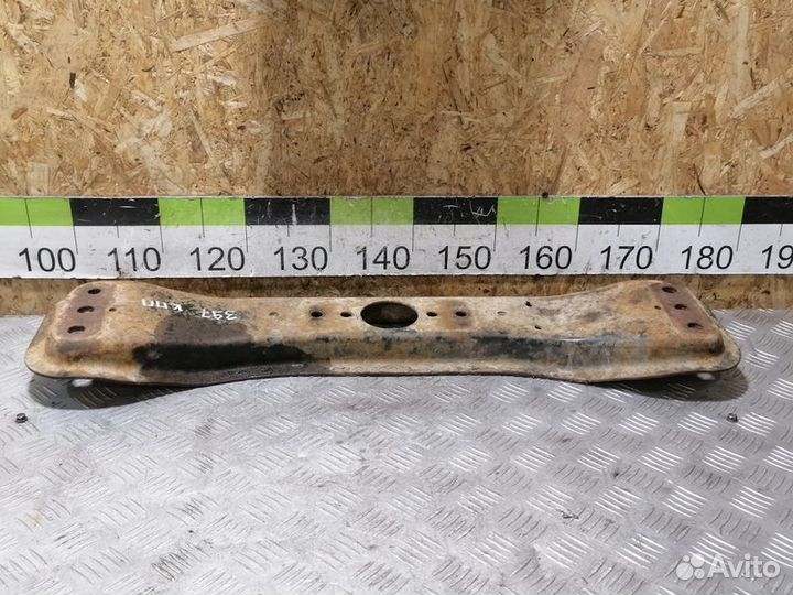 Балка передняя поперечная Mitsubishi L200 2006-201