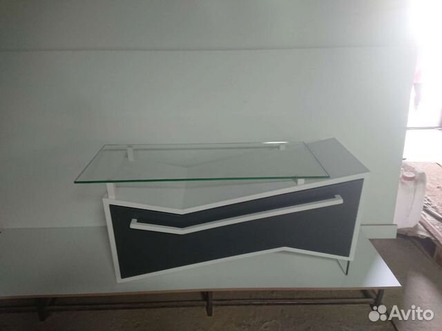Тумба под телевизор новая