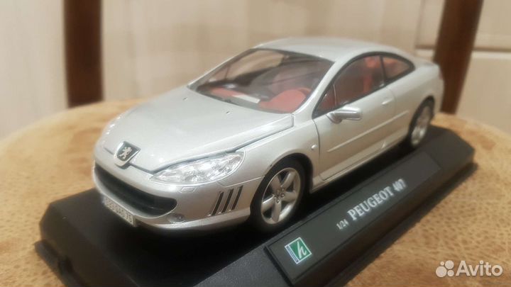 Peugeot 407 1/24