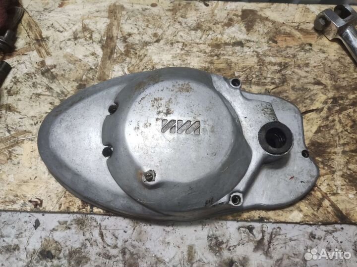 Левая крышка двигателя Иж планета 5