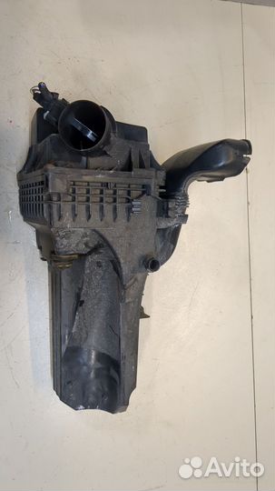 Корпус воздушного фильтра Ford Fiesta