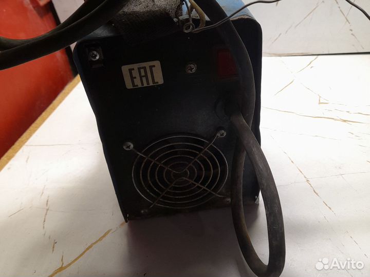 Сварочный аппарат Awelco ARC 250 не работает