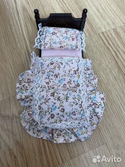 Sylvanian Families мебель и зайка-хозяйка