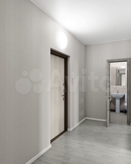 2-к. квартира, 56 м², 3/8 эт.