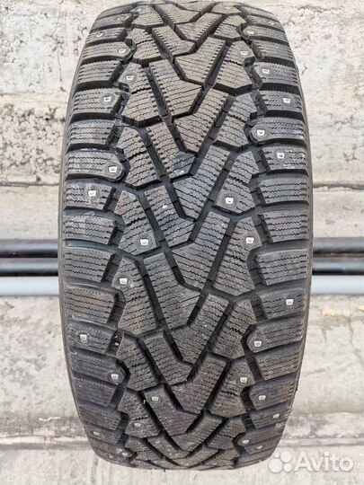 Pirelli Ice Zero 245/50 R18