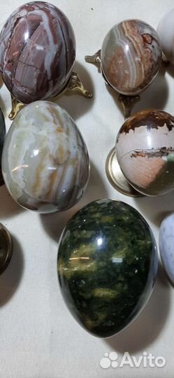 Яйца-апатит,оникс,змеевик,яшма