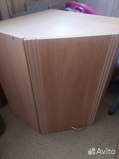 Кухонный навесной шкаф бу