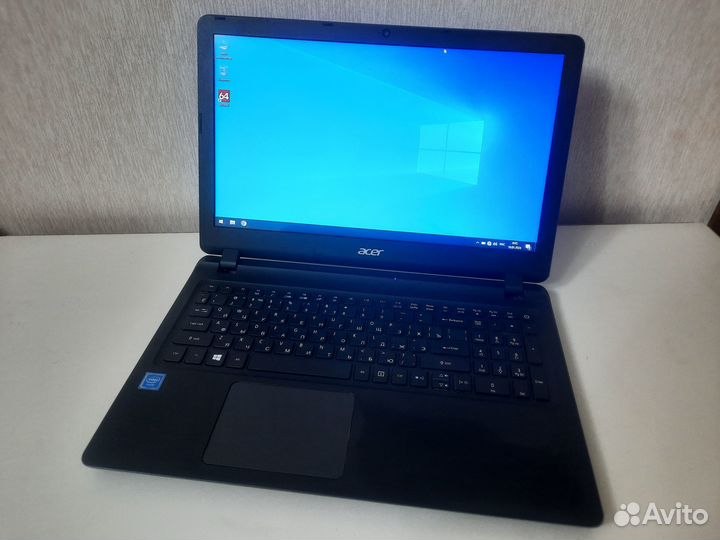 Acer aspire es1-533 (Cel3350, 4gb, hdd 500gb)