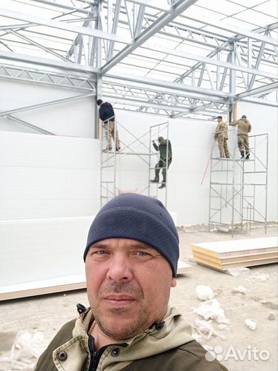 Монтаж металлоконструкций сэндвич панели профлист
