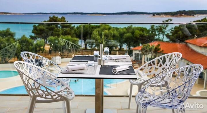 Кресло прозрачное Crystal