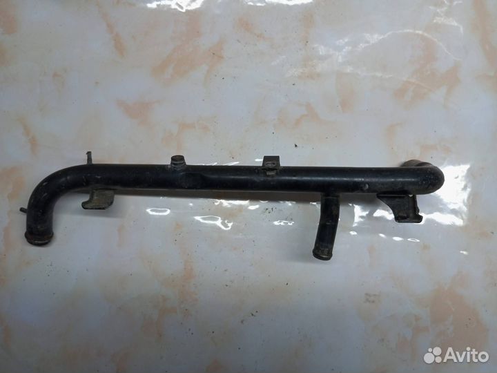 Трубка охлаждающей жидкости металлическая Audi A4