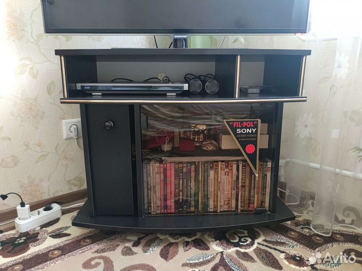 Тумба под телевизор бу