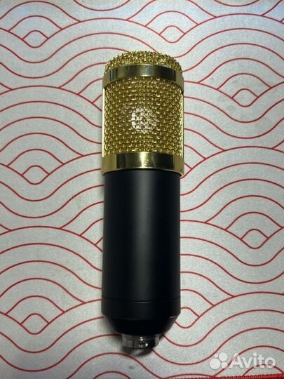 Студийный микрофон xlr