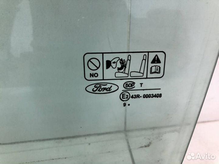 Стекло двери передней левой Ford Focus 2 DB 2008-2