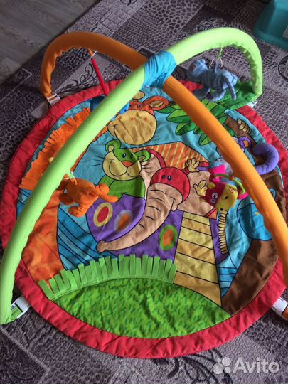 Развивающий коврик