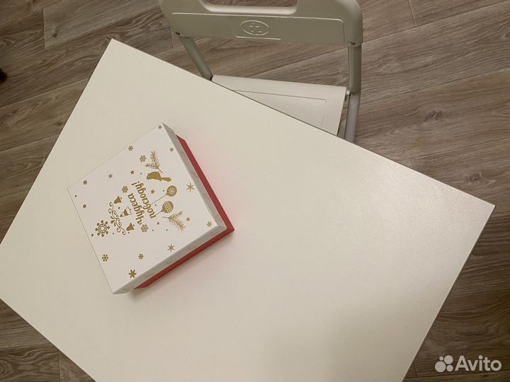 Детский стол и стул
