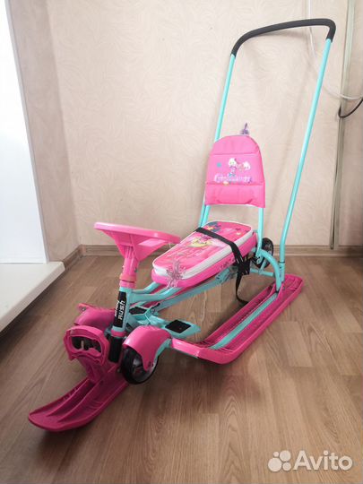 Снегокат детский с ручкой и выдвижными колесами