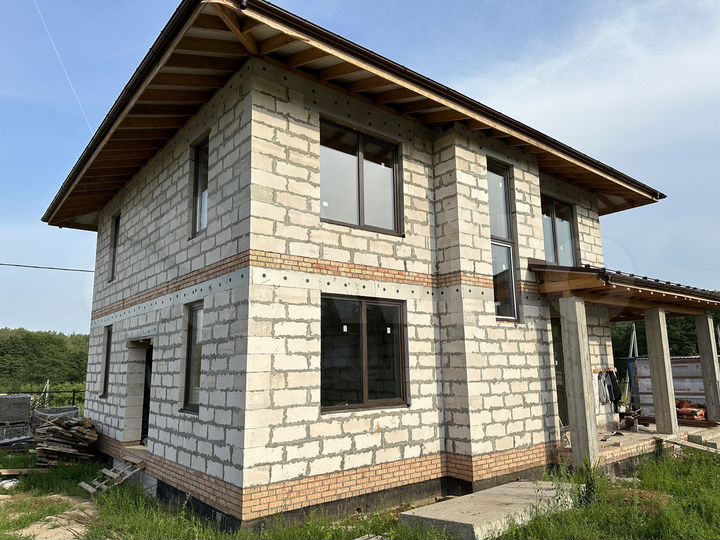 Дом 237,8 м² на участке 8,5 сот.