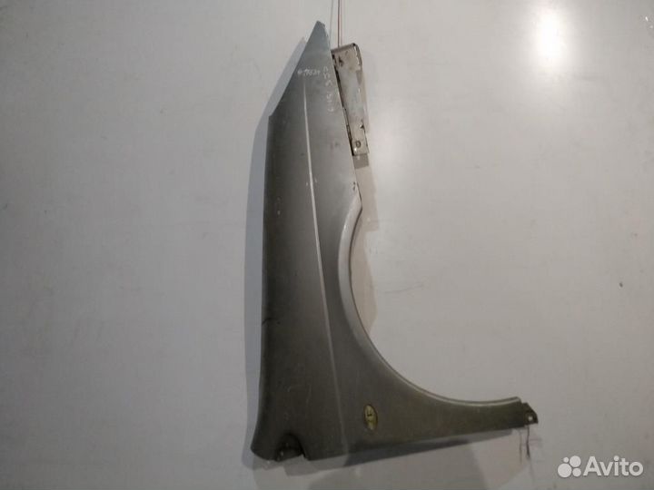 Крыло переднее правое Citroen C5 2002