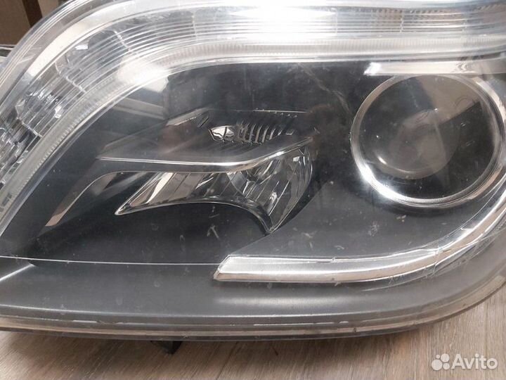 Фара передняя левая Mercedes Gl 400 166 276.821