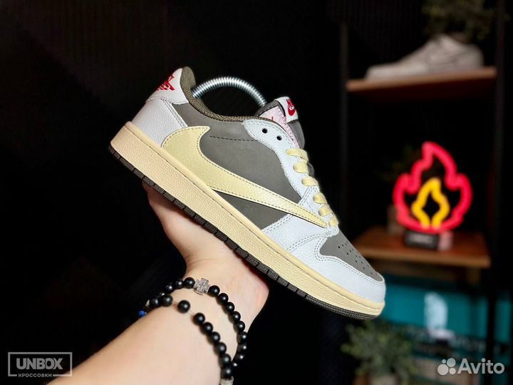 Кроссовки Nike Air Jordan 1 Retro Low OG SP Travis