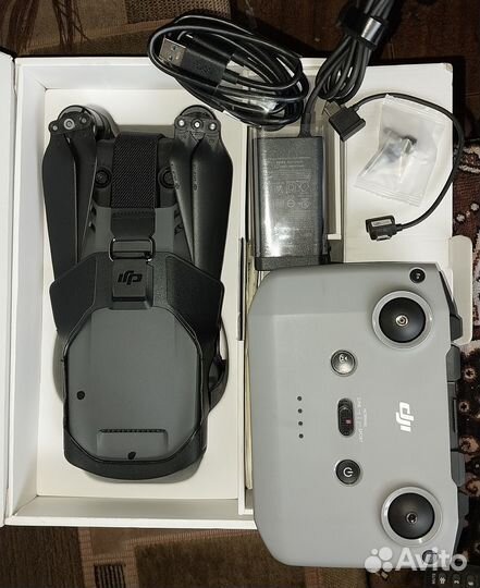 Квадрокоптер dji мавик 3