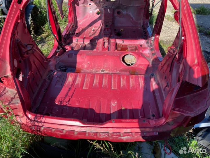 Задняя часть кузова Peugeot 206 1.4 KFW 2006