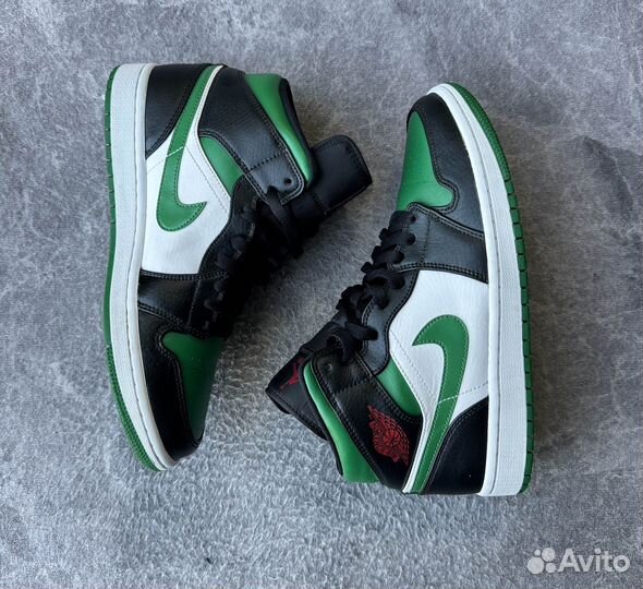 Кроссовки Nike Air Jordan 1 Mid Green Toe