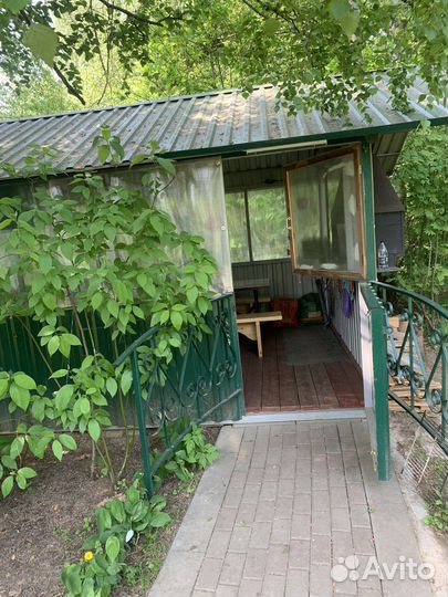 Аренда беседки для отдыха в Райском Уголке