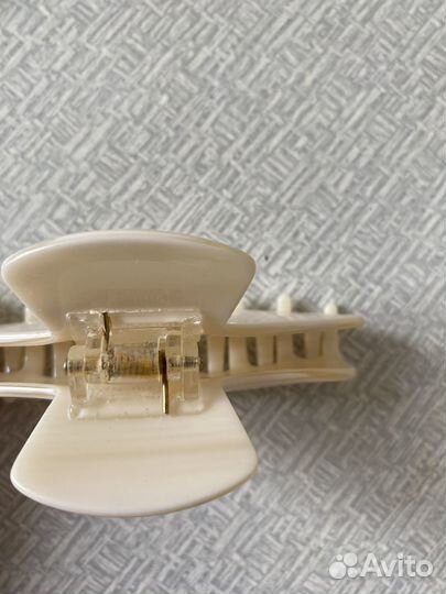 Заколка для волос - крабик Assoro - слоновая кость