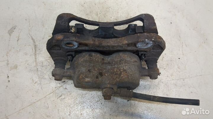 Суппорт Hyundai Trajet, 2007