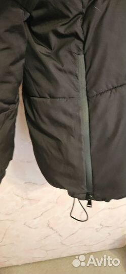 Куртка Zara женская чёрная размер L