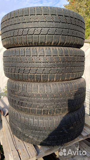 Toyo Observe GSi-5 215/60 R16 95Q