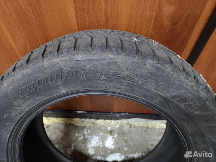 Bridgestone Blizzak DM-V2 225/60 R18 100R