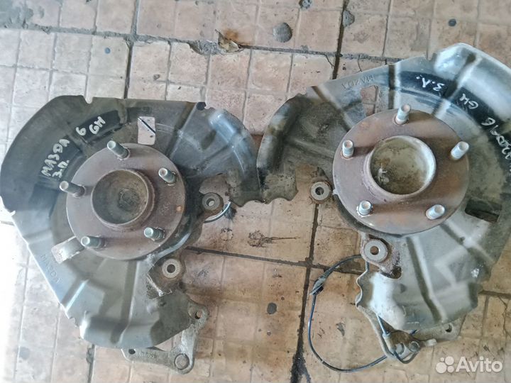 Задний кулак в сборе Мазда 6 GH