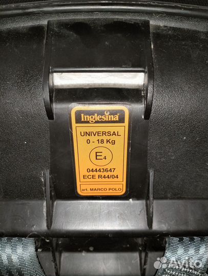 Автомобильное кресло