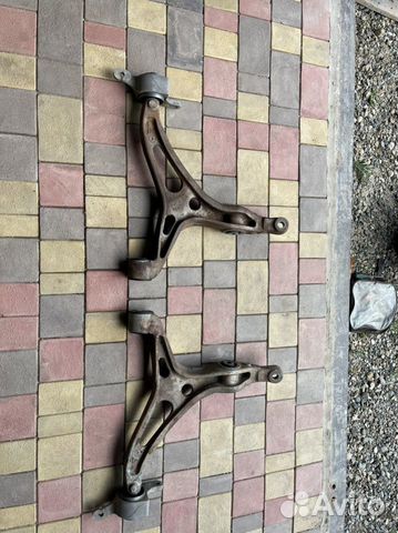 Рычаги передние ML 164 amg 6.3