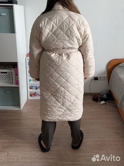 Пальто стеганное женское